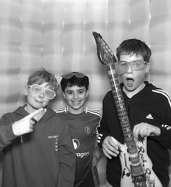 20241121_204555685_iOS