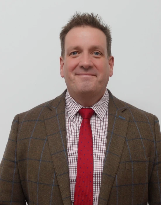 Ian Tucker Chief Executive Officer (1)